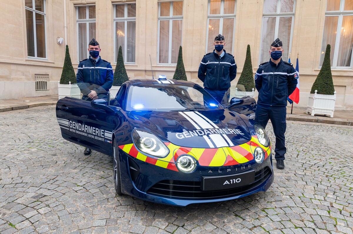 Dévoilement des nouvelles Alpine A110 gendarmerie nationale