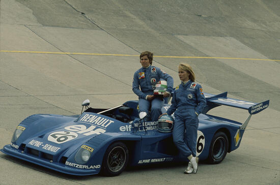 70 Jahre Renn- und Rallye-Ikonen: Alpine feiert Frauen im Motorsport beim Goodwood Revival