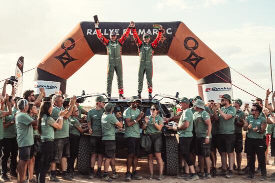 Sieg der Dacia Sandriders sichert Boulanger WM-Titel in der Beifahrerwertung Sieg der Dacia Sandriders sichert Boulanger WM-Titel in der Beifahrerwertung