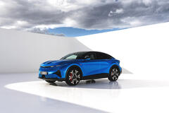 Alpine A390_Bleu Alpine Vision_Exterior