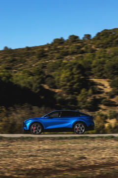 Alpine A390_Bleu Alpine Vision_Exterior