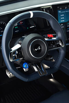 Alpine A390_Bleu Alpine Vision_Interior