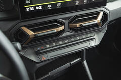 Dacia Duster Extreme Hybrid 150 4x4