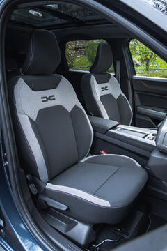 Dacia Bigster hybrid 150 4x4