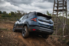 Dacia Bigster hybrid 150 4x4