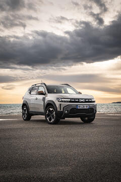 Dacia Duster hybrid 150 4x4