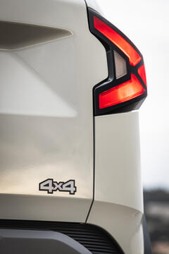 Dacia Duster hybrid 150 4x4