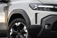 Dacia Duster hybrid 150 4x4