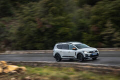 Dacia Jogger hybrid 155