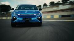 Von Le Mans bis Assetto Corsa: Pierre Gasly testet das Alpine Active Torque Vectoring am Steuer der A390 GTS