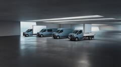 Renault Master IV E-Tech Electric (XDE) – Phase 1 · Baureihe – Master IV E-Tech Electric (XDE) Phase 1: Kipper-Version – Kastenwagen L2H2 – Doppelkabine L3H2 – Großraum