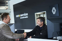 Renault Pro+ Niederlassung Plaisir · Renault Care Service – Werkstattannahme