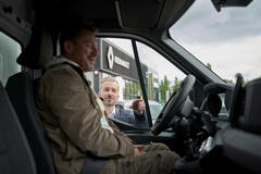 Renault Pro+ Niederlassung Plaisir · Renault Master IV – Kipper-