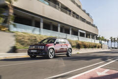 Renault 4 E-Tech electric « plein sud® »