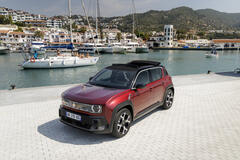 Renault 4 E-Tech electric « plein sud® »