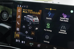 Renault 4 E-Tech electric « plein sud® »