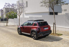 Renault 4 E-Tech electric « plein sud® »