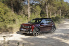 Renault 4 E-Tech electric « plein sud® »