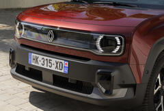 Renault 4 E-Tech electric « plein sud® »