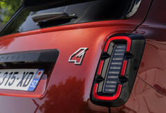 Renault 4 E-Tech electric « plein sud® »