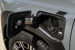 Renault 4 E-Tech electric « plein sud® »