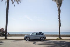 Renault 4 E-Tech electric « plein sud® »