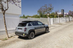 Renault 4 E-Tech electric « plein sud® »