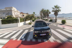 Renault 4 E-Tech electric « plein sud® »
