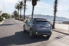 Renault 4 E-Tech electric « plein sud® »