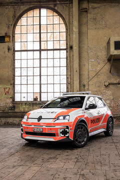 Renault 5 E-Tech electric Quartierpolizei Winterthur