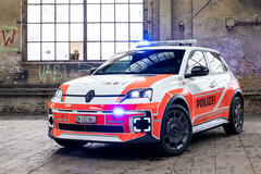 Renault 5 E-Tech electric Quartierpolizei Winterthur