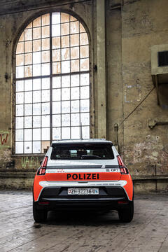 Renault 5 E-Tech electric Quartierpolizei Winterthur