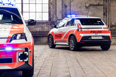 Renault 5 E-Tech electric Quartierpolizei Winterthur