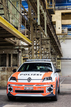 Renault 5 E-Tech electric Quartierpolizei Winterthur