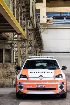 Renault 5 E-Tech electric Quartierpolizei Winterthur