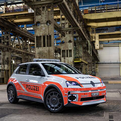 Renault 5 E-Tech electric Quartierpolizei Winterthur