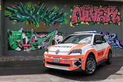 Renault 5 E-Tech electric Quartierpolizei Winterthur