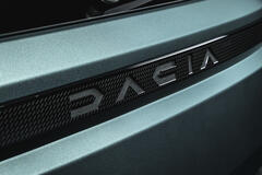 Dacia Striker