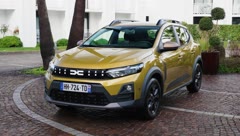 Dacia Sandero Stepway 2026 - Video Footage